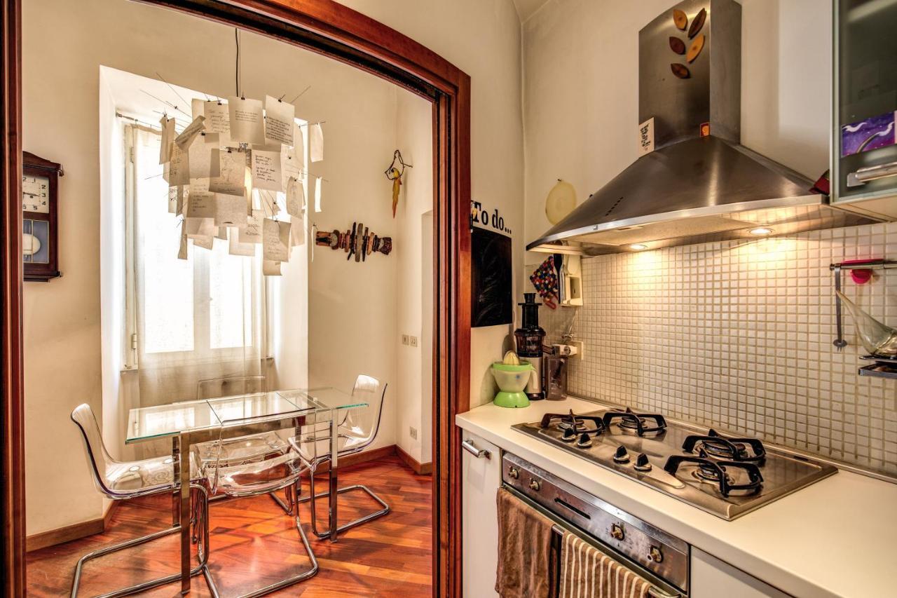 Pellegrino Apartment Рим Екстериор снимка