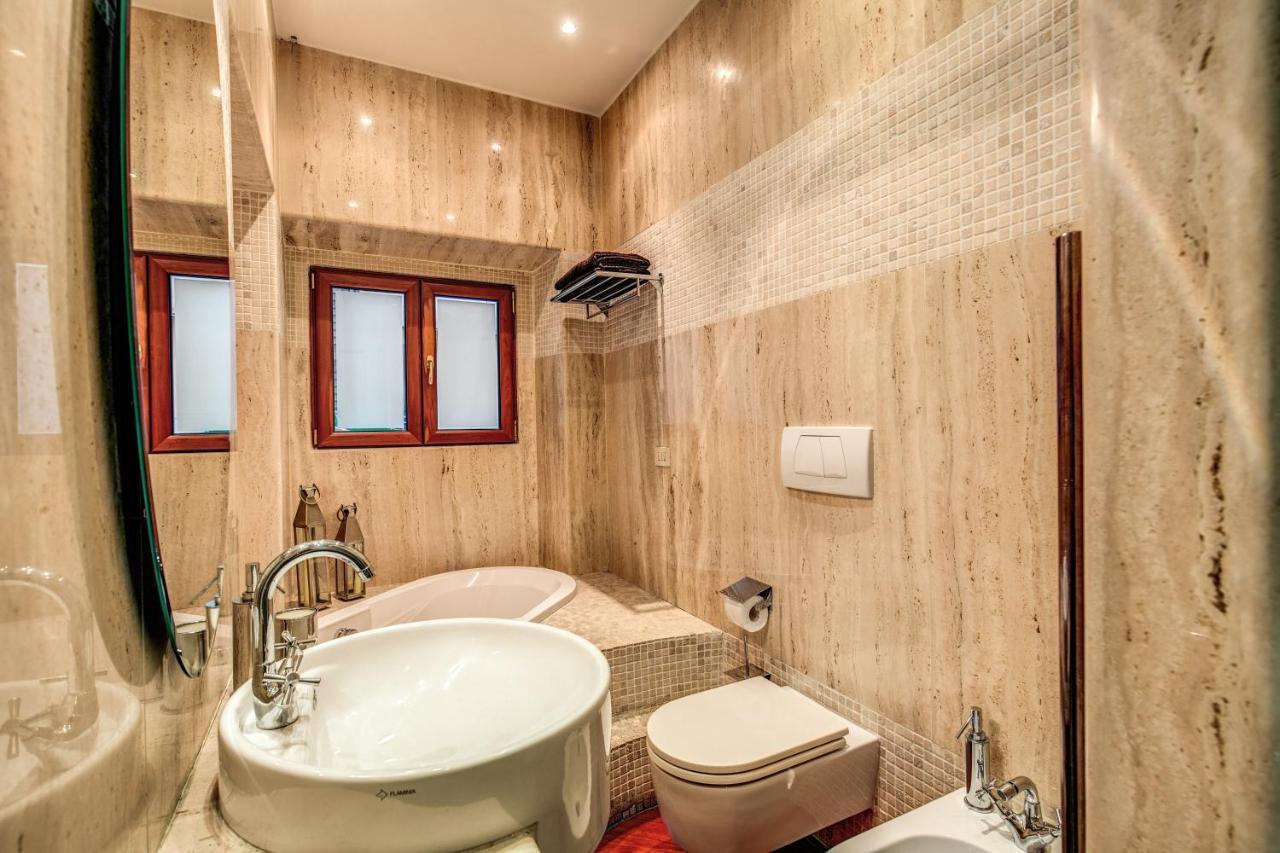 Pellegrino Apartment Рим Екстериор снимка