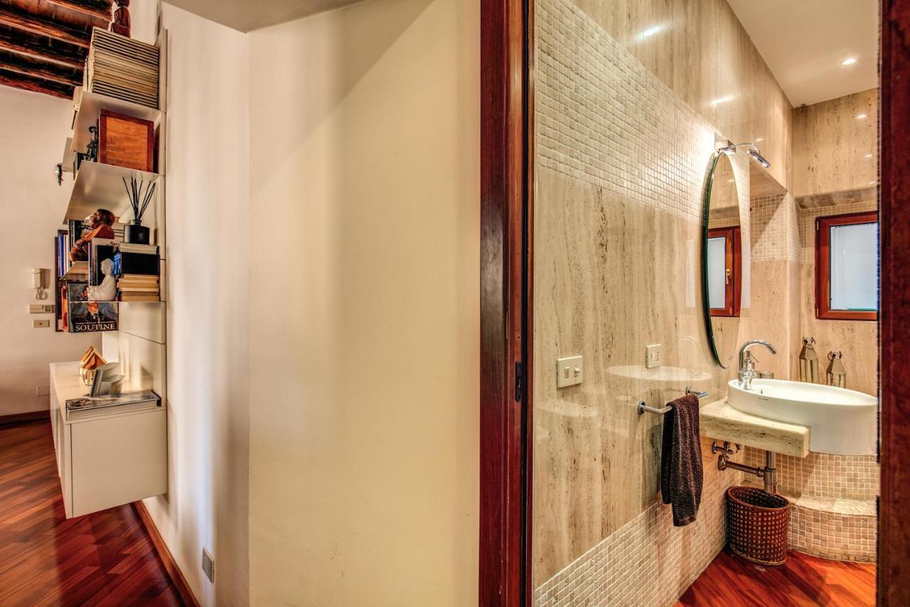 Pellegrino Apartment Рим Екстериор снимка